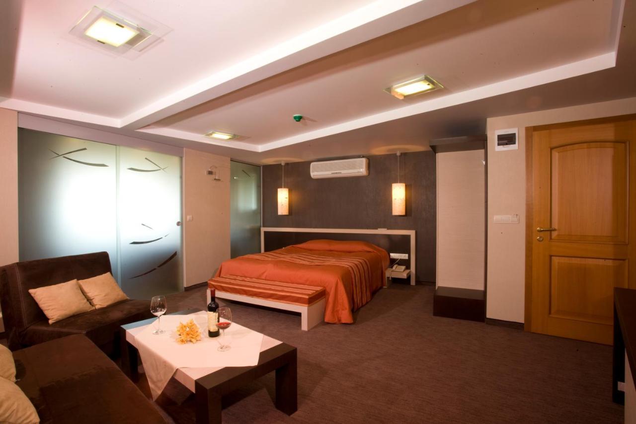 Edi Hotel Sofia Extérieur photo