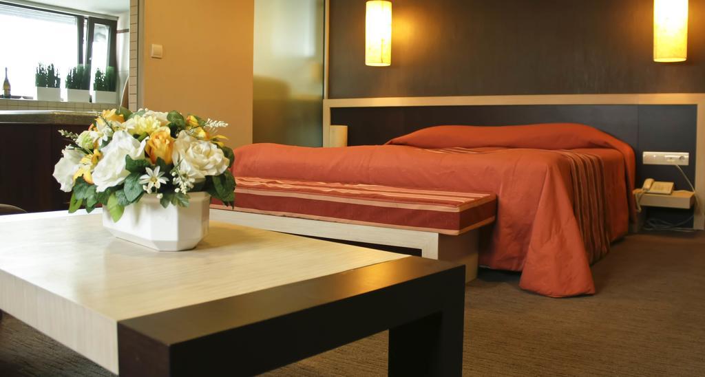 Edi Hotel Sofia Chambre photo